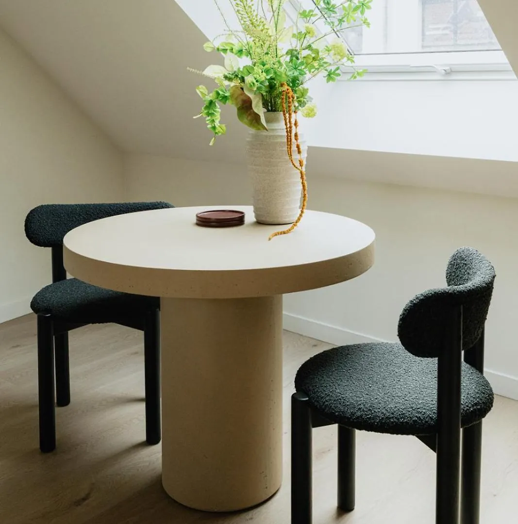 Raibu Antwerp Hotel