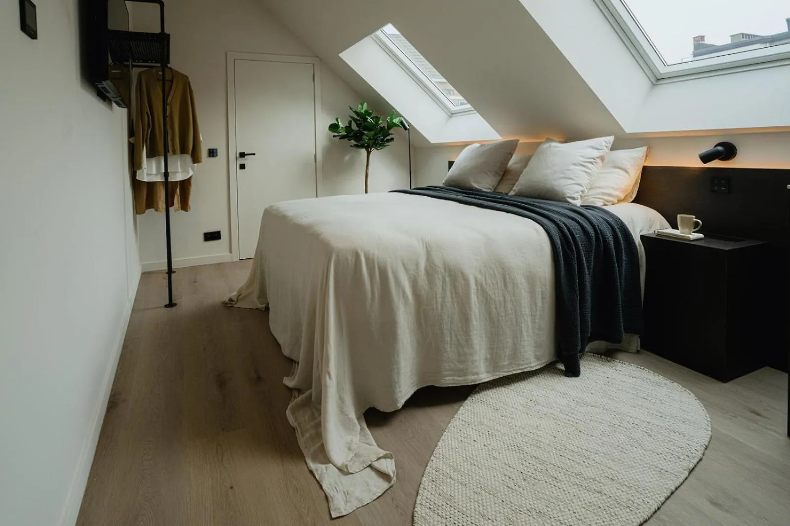 Raibu Antwerp Hotel