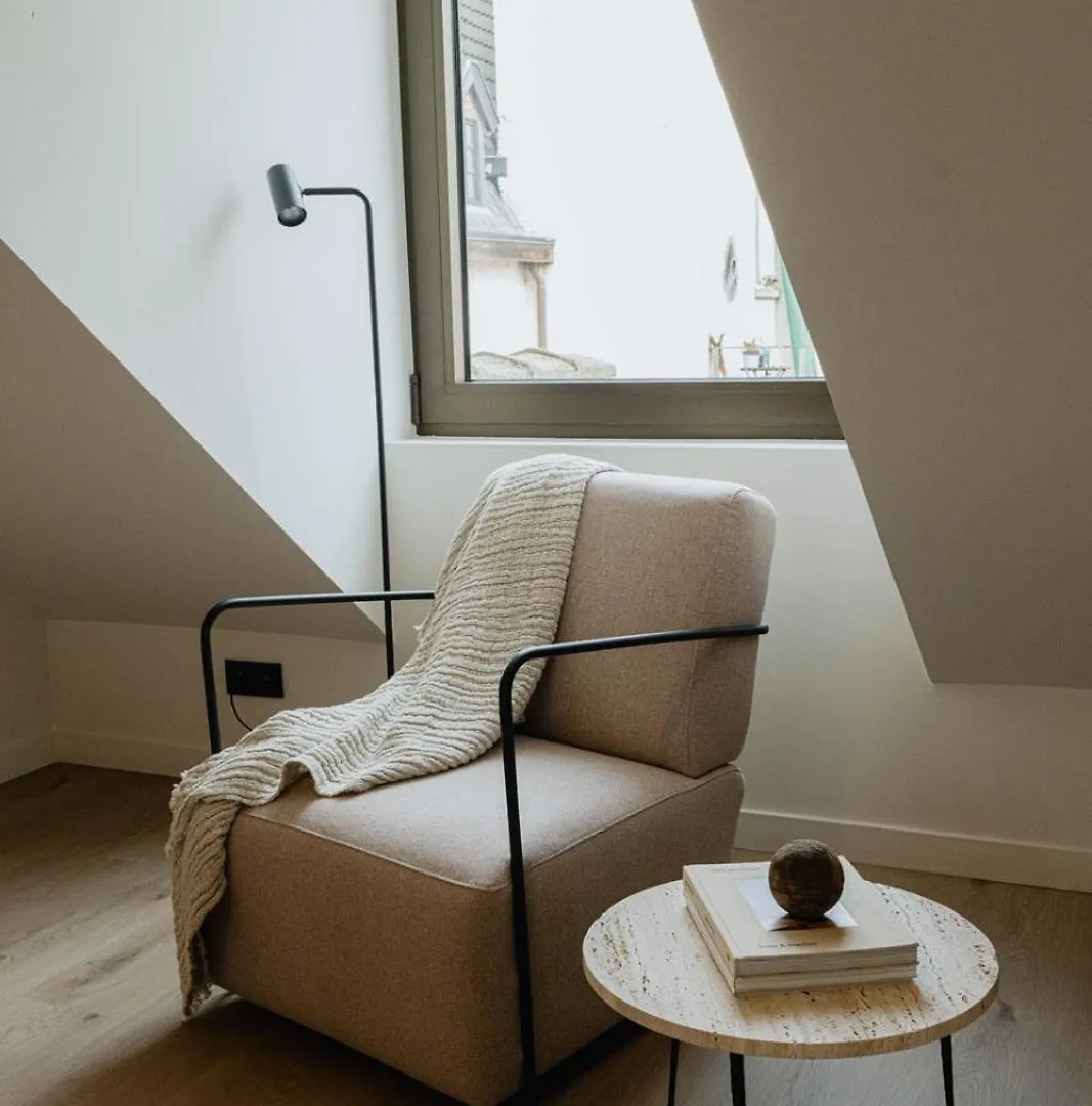 Raibu Antwerp Hotel