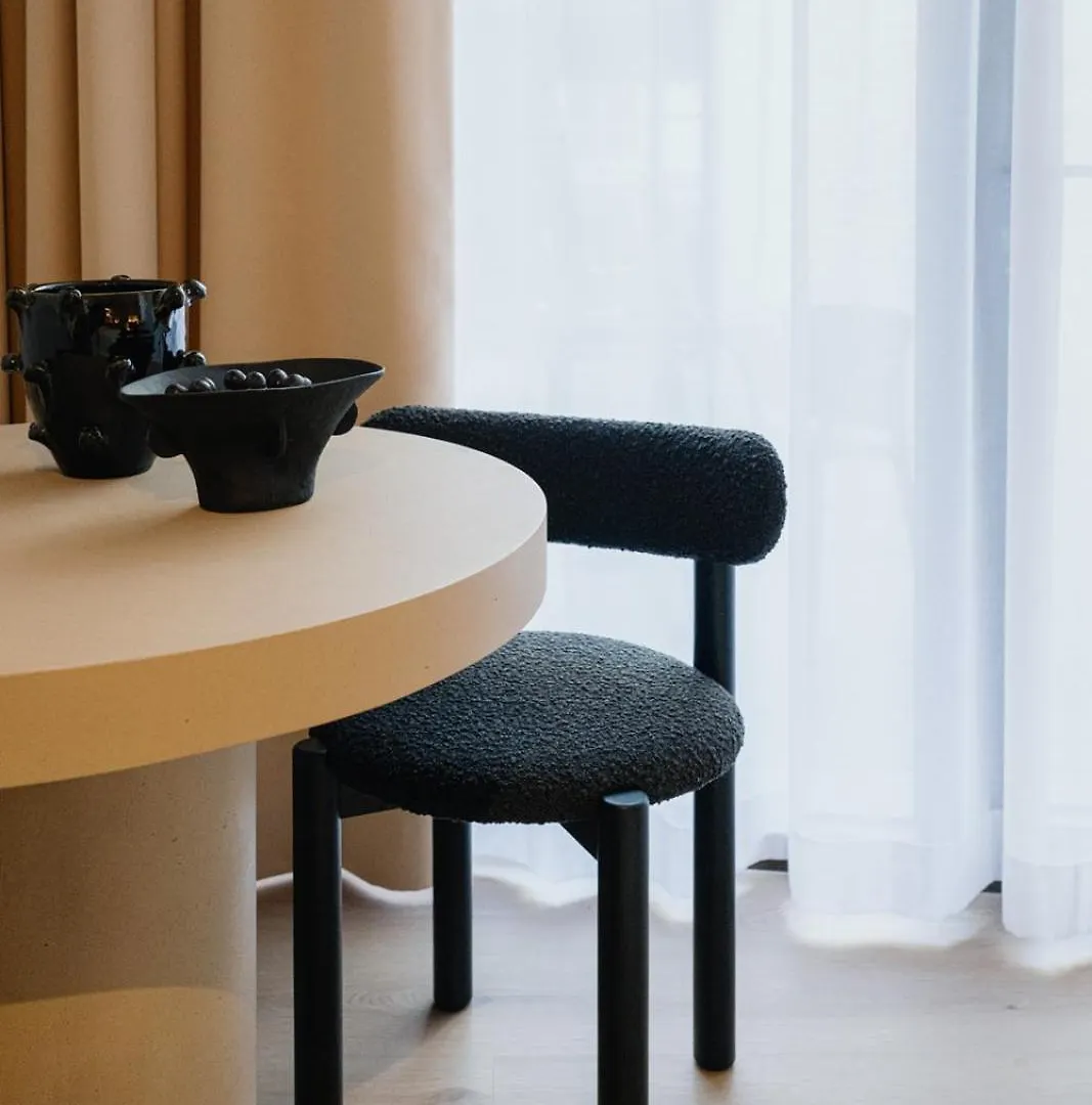 Raibu Antwerp Hotel